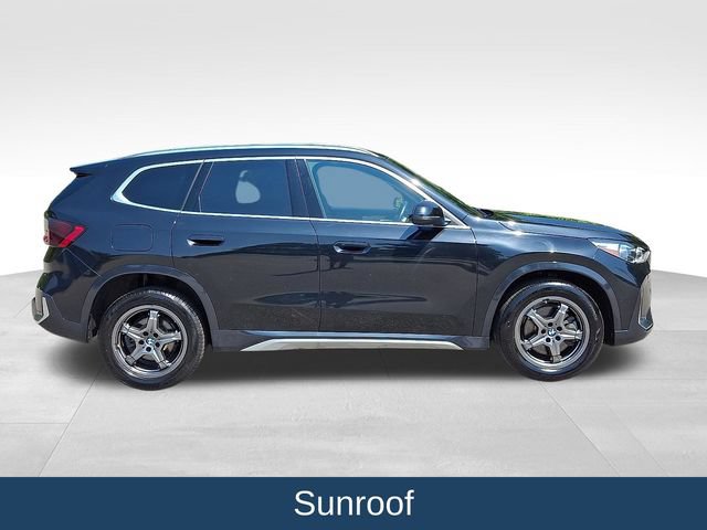 Used 2025 BMW X1 xDrive28i AWD/4WD image 9