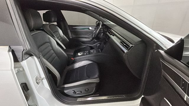 Used 2023 Volkswagen Arteon SEL AWD/4WD image 29