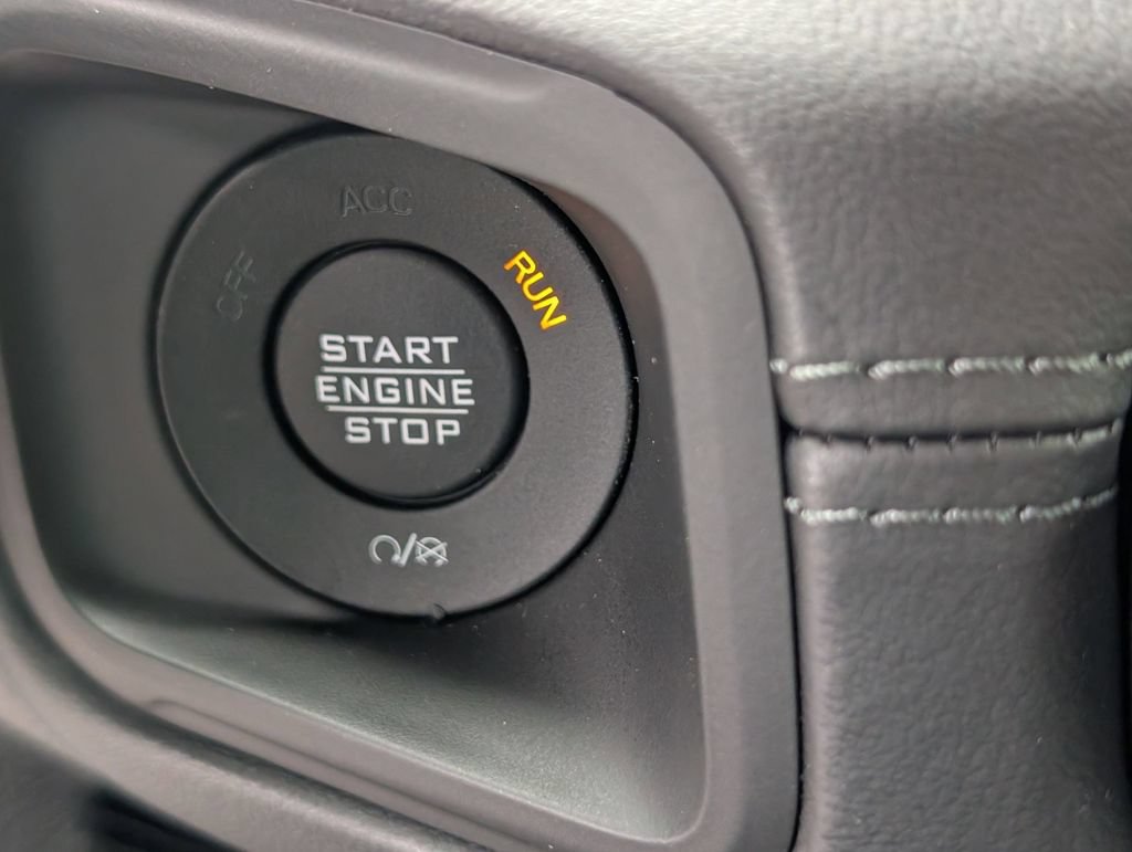 New 2026 Jeep Gladiator Mojave w/ Safety Group AWD/4WD image 21