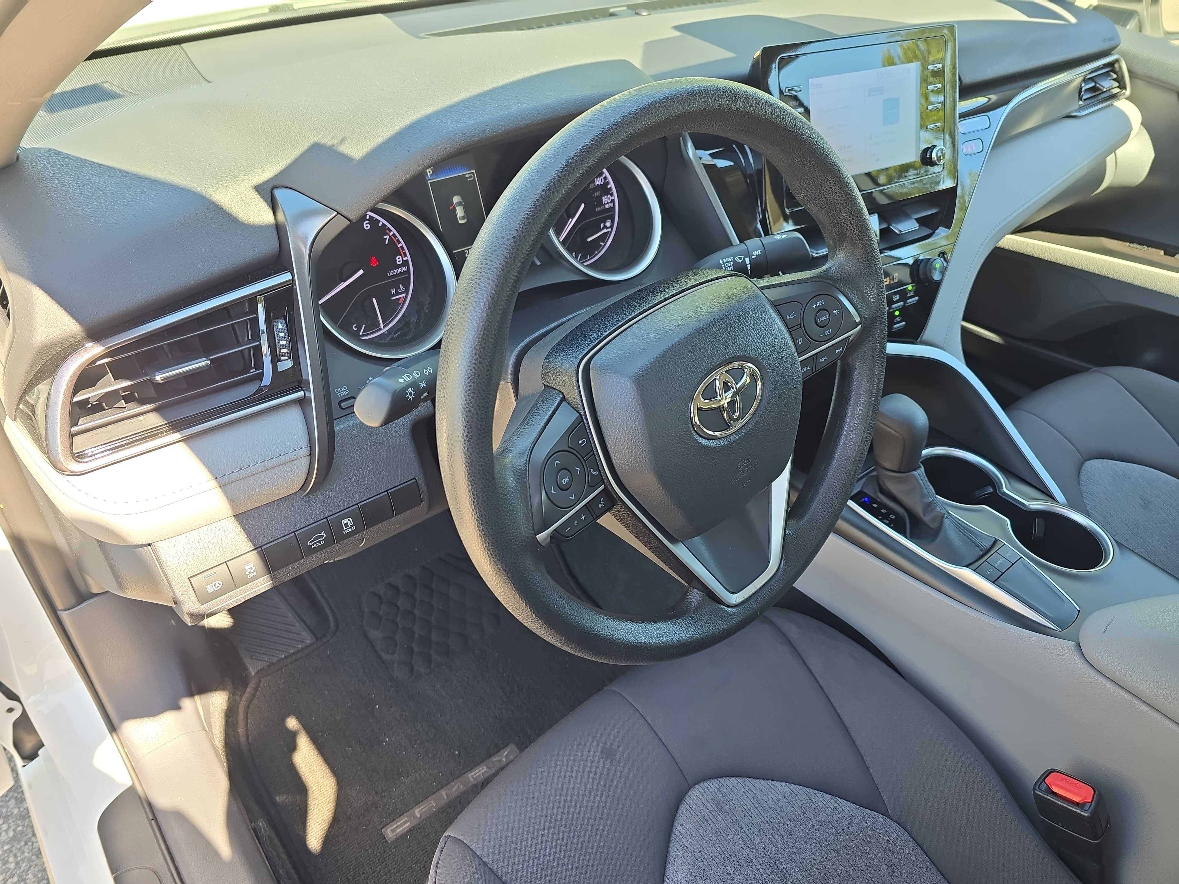 Used 2023 Toyota Camry LE FWD image 15