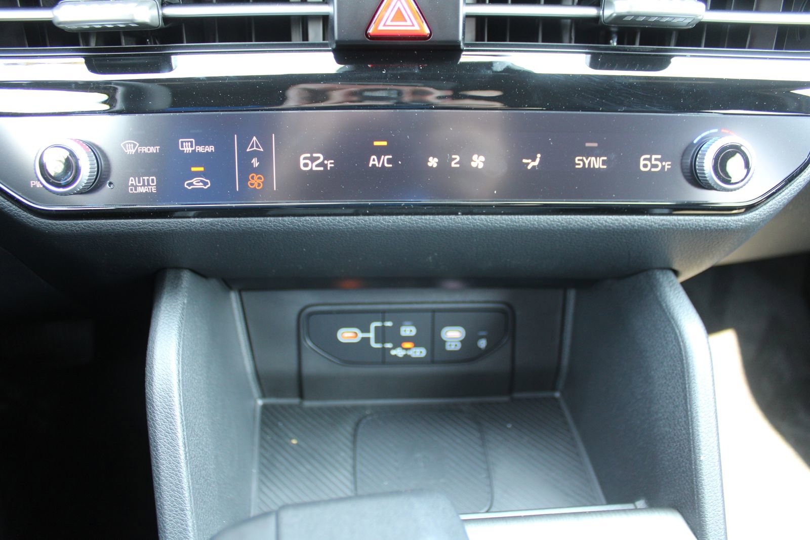 New 2026 Kia Sportage X-Line image 41