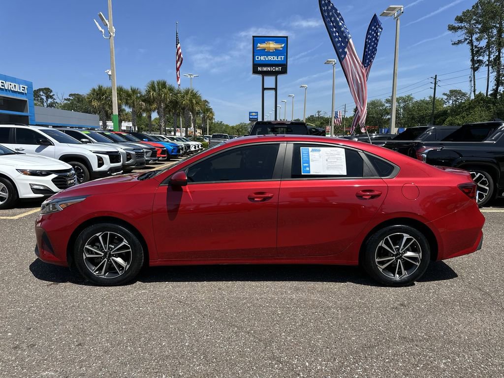 Used 2023 Kia Forte LXS FWD image 13