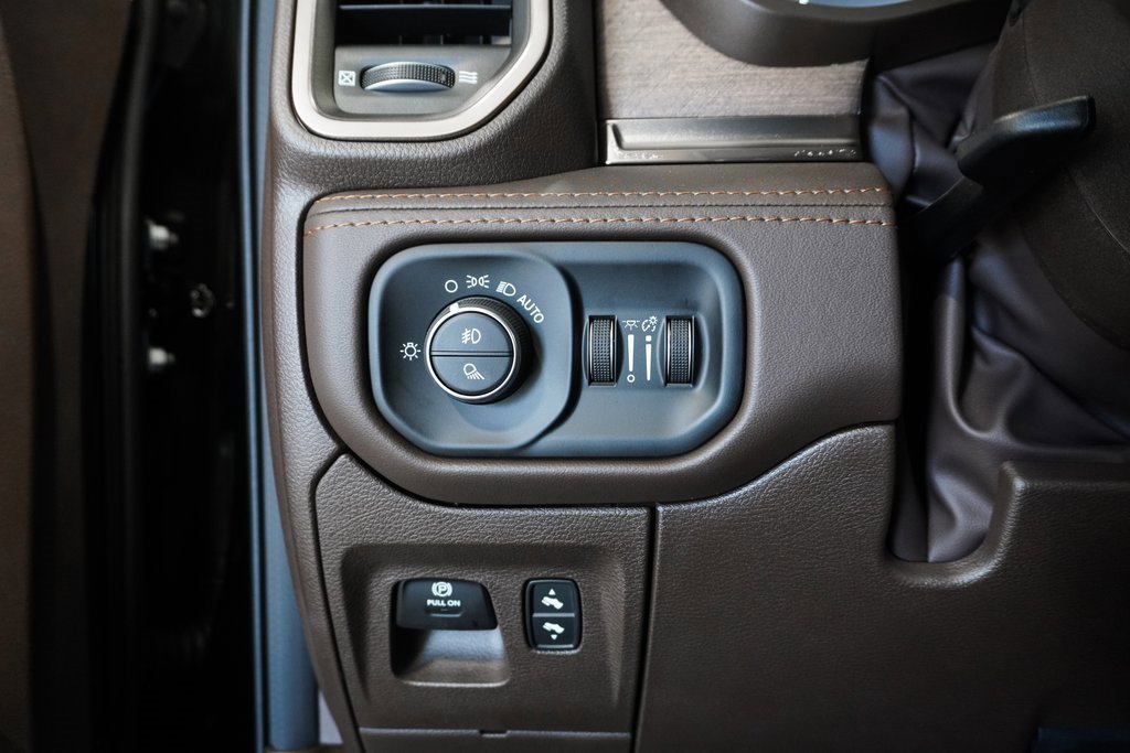 New 2026 RAM 1500 Limited image 25
