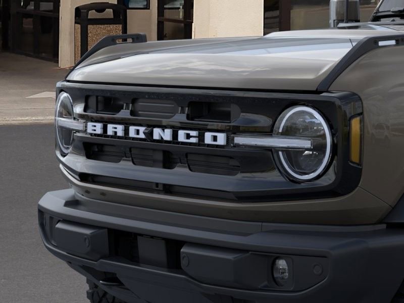 New 2026 Ford Bronco Outer Banks AWD/4WD image 19