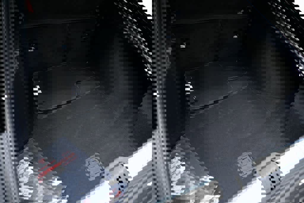 New 2025 Porsche Panamera 4 image 31