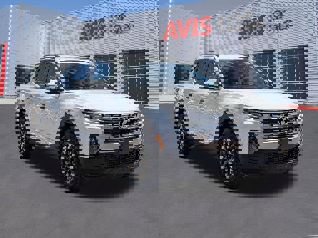 Used 2025 Hyundai Santa Cruz SEL image 9