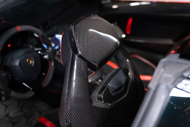 Used 2017 Lamborghini Aventador LP 750-4 Superveloce AWD/4WD image 30