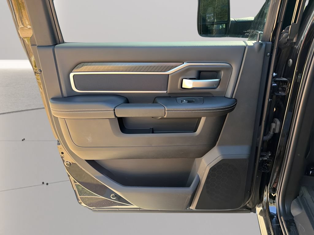 New 2026 RAM 3500 Lone Star AWD/4WD image 34