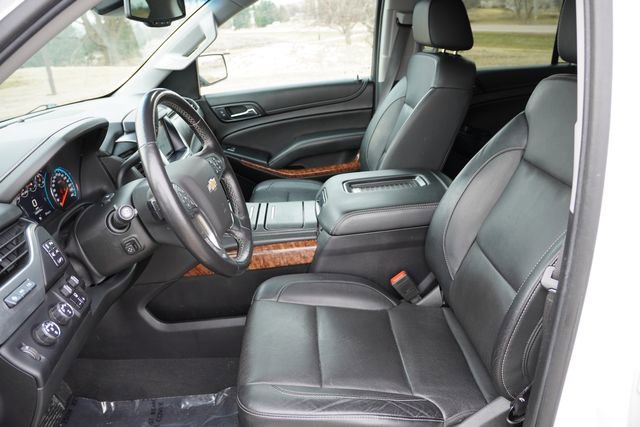 Used 2020 Chevrolet Suburban Premier w/ Max Trailering Package AWD/4WD image 16