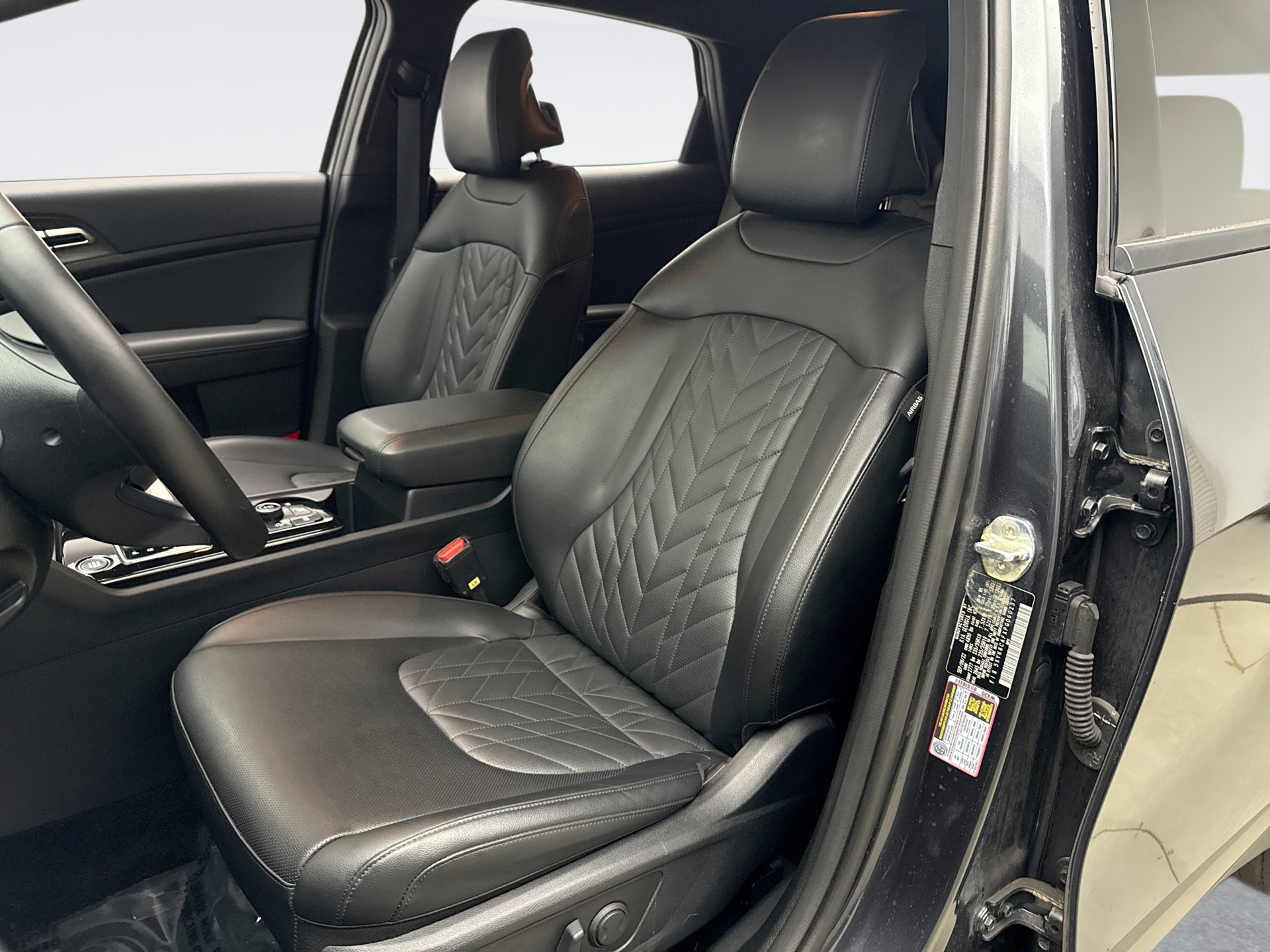 Used 2023 Kia Sportage X-Line AWD/4WD image 11