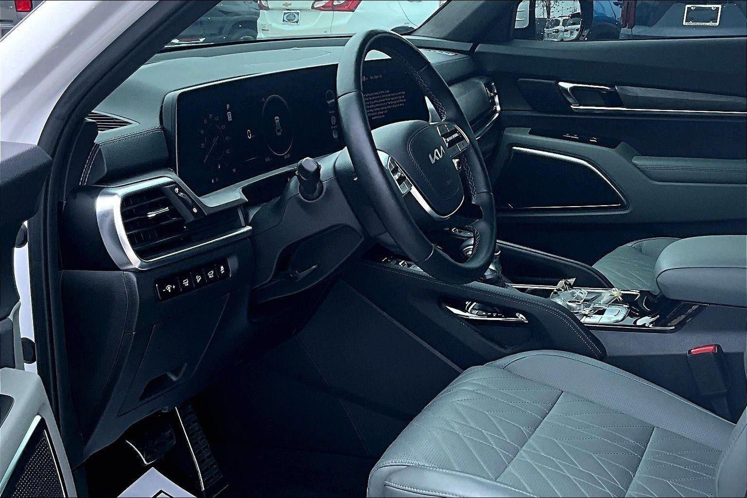 Used 2024 Kia Telluride SX Prestige X-Line AWD/4WD image 16