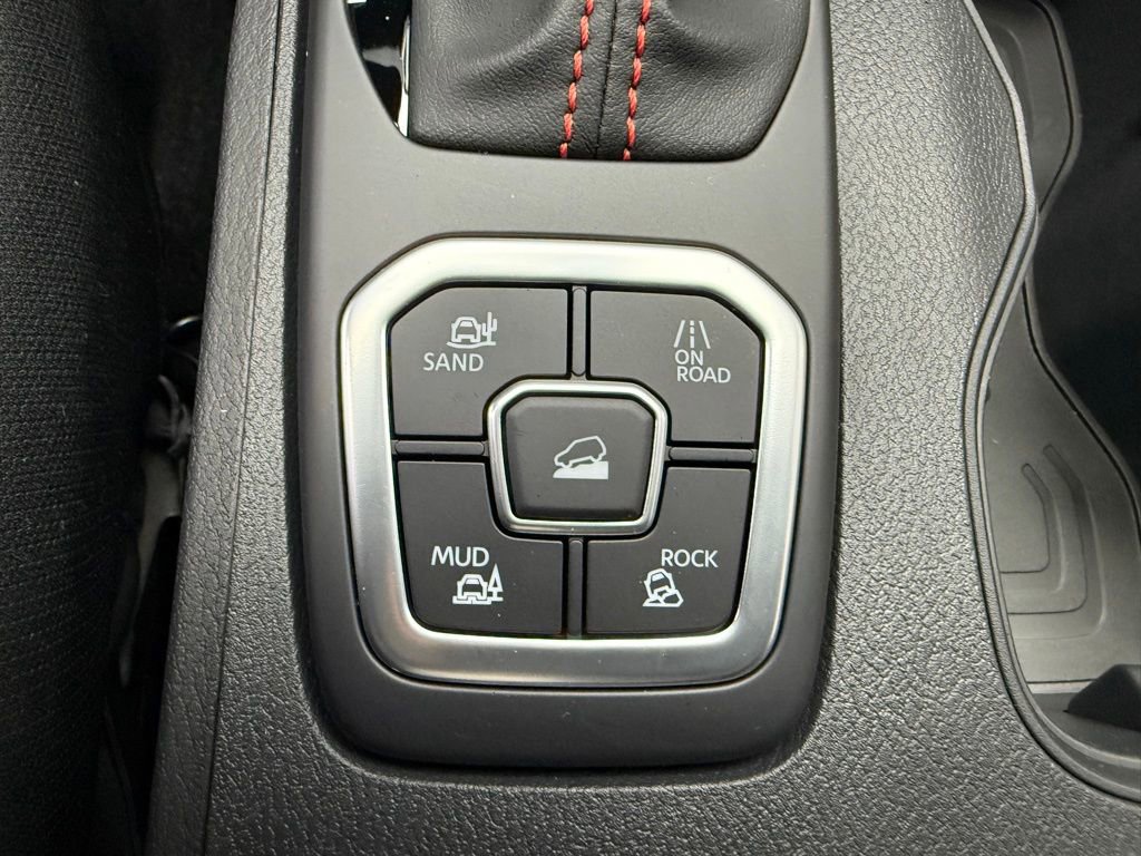 New 2026 Nissan Frontier PRO-4X w/ Pro-4x Convenience Package image 30