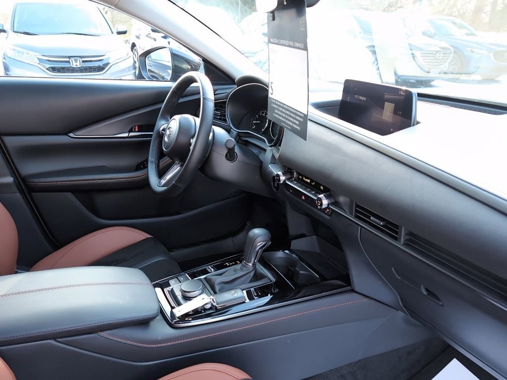 Certified 2025 MAZDA CX-30 Carbon image 7