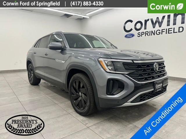 Used 2025 Volkswagen Atlas Cross Sport SE AWD/4WD image 6