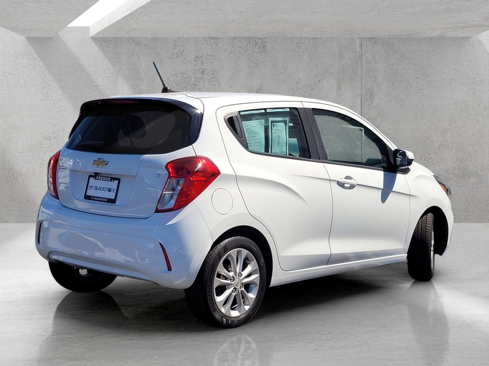 Used 2022 Chevrolet Spark LT FWD image 5