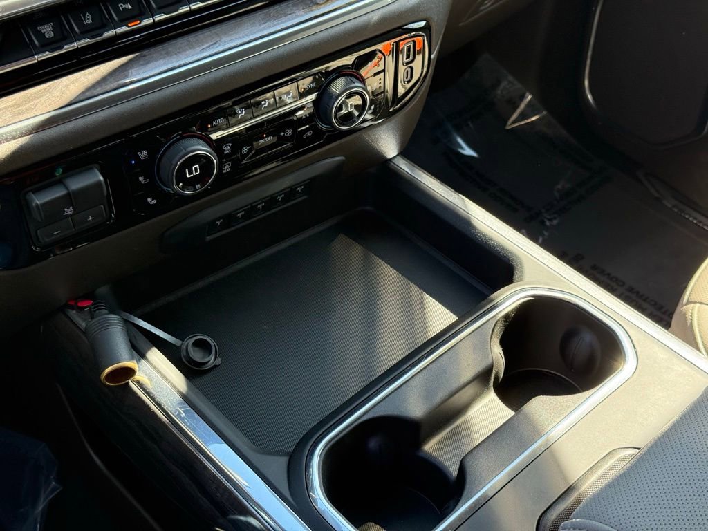 Used 2024 Chevrolet Silverado 3500 LTZ w/ LTZ Plus Package image 38