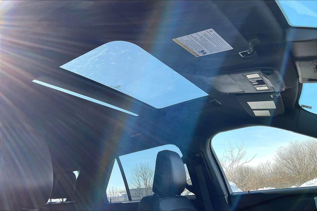 Used 2022 Ford Explorer ST-Line image 21