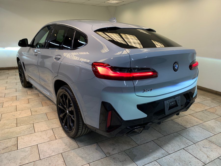 Used 2024 BMW X4 xDrive30i w/ M Sport Package AWD/4WD image 7