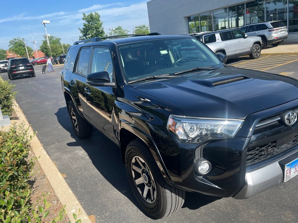 Used 2020 Toyota 4Runner TRD Off-Road Premium w/ Moonroof Package AWD/4WD image 3