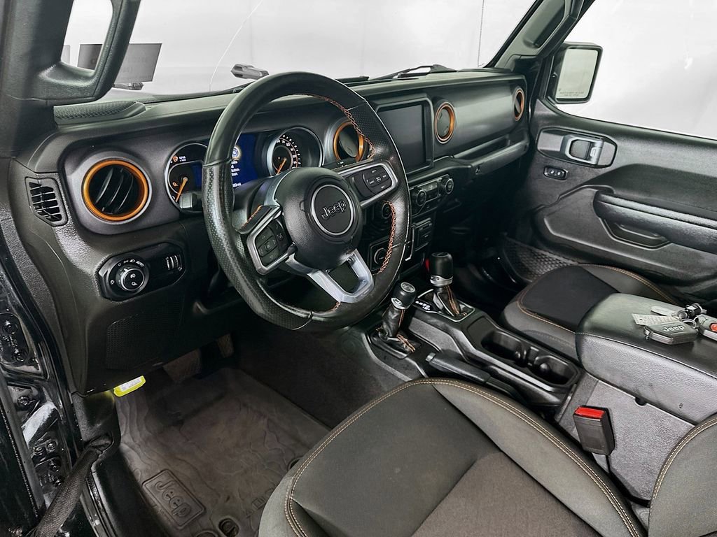 Used 2023 Jeep Gladiator Mojave w/ Cold Weather Group image 31