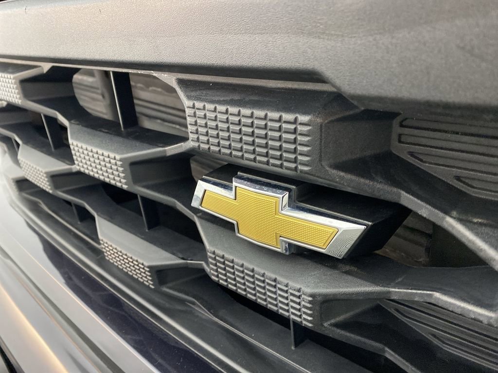 Used 2023 Chevrolet Silverado 1500 Custom image 31