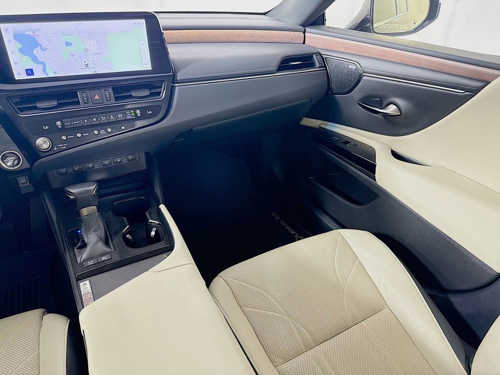 Certified 2024 Lexus ES 300h Ultra Luxury w/ Accessory Package (Z2) FWD image 25