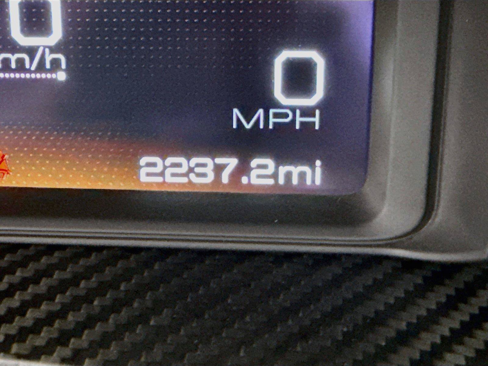 Used 2018 Ford GT RWD image 15