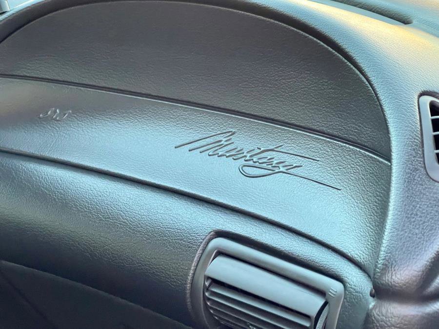 Used 2000 Ford Mustang GT RWD image 20