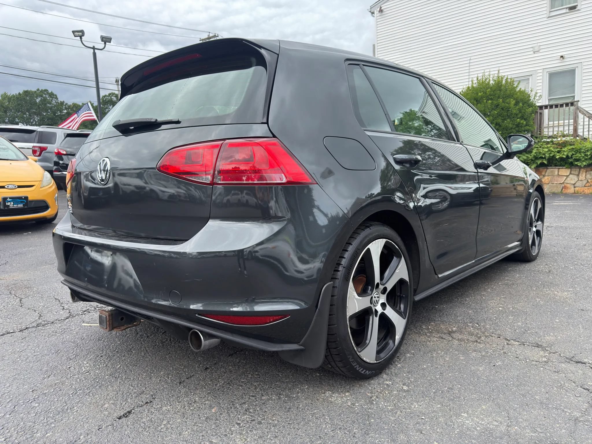 Used 2017 Volkswagen GTI S FWD image 7