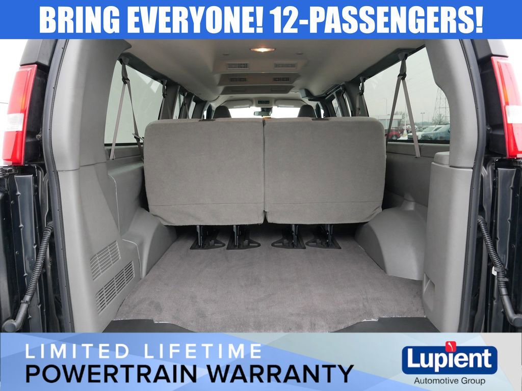 Used 2025 Chevrolet Express 3500 LT w/ LT Preferred Equipment Group image 7