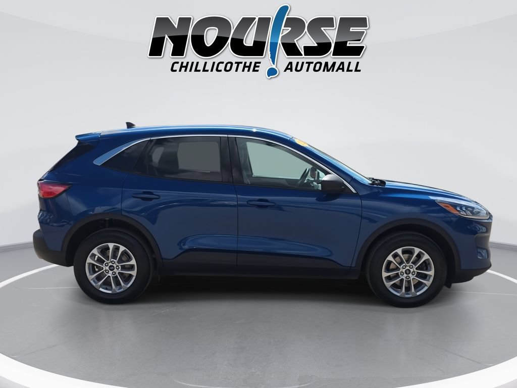 Used 2022 Ford Escape SE AWD/4WD image 9