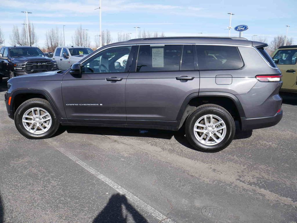 Certified 2024 Jeep Grand Cherokee L Laredo image 17