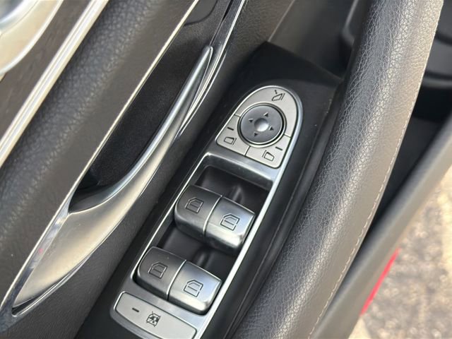 Used 2018 Mercedes-Benz E 400 E 400 image 25