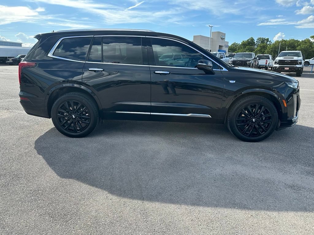 Used 2024 Cadillac XT6 Luxury AWD/4WD image 9