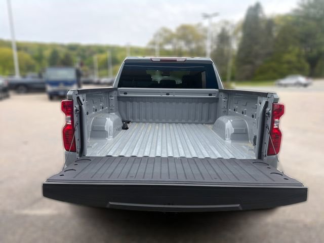 Used 2024 Chevrolet Silverado 1500 LT AWD/4WD image 12