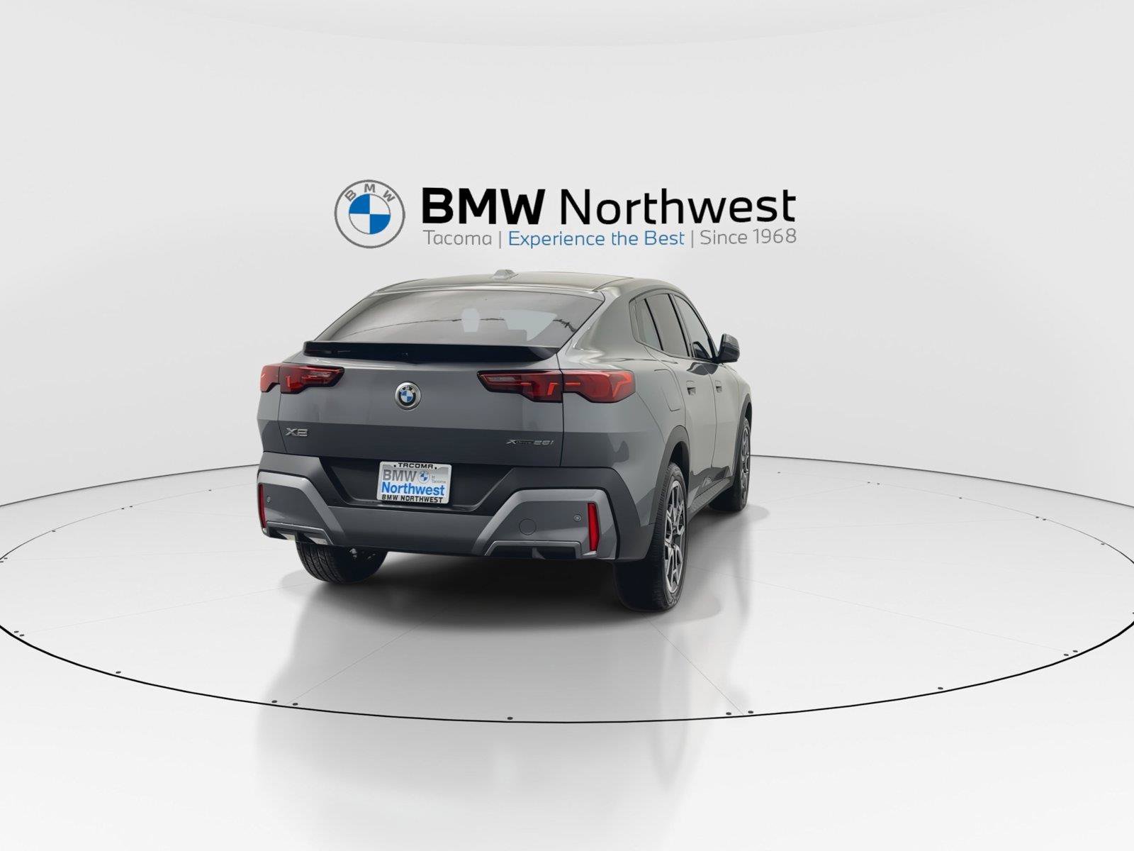 New 2026 BMW X2 xDrive28i w/ Technology Package AWD/4WD image 2