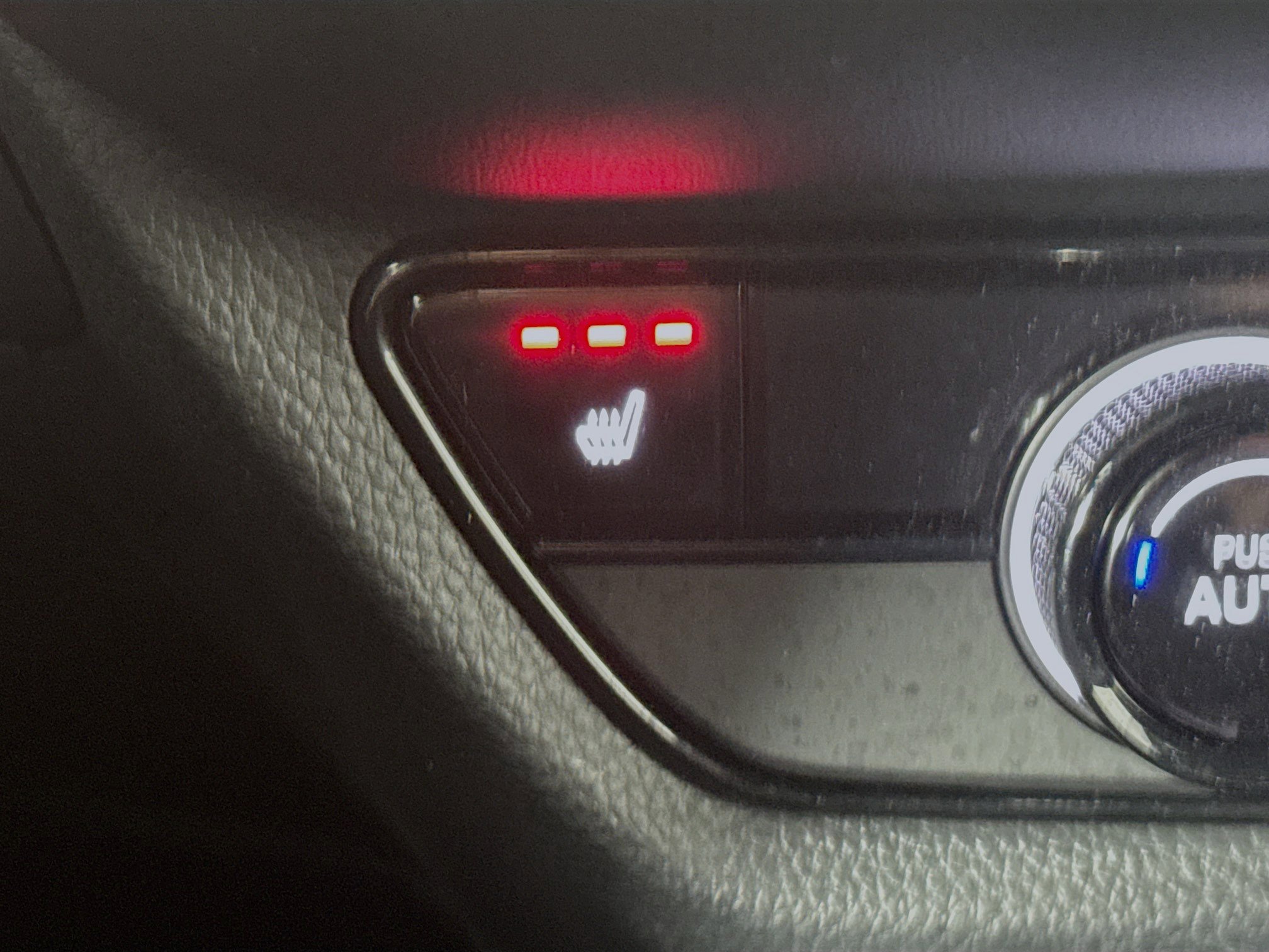 Certified 2025 Honda HR-V Sport image 19