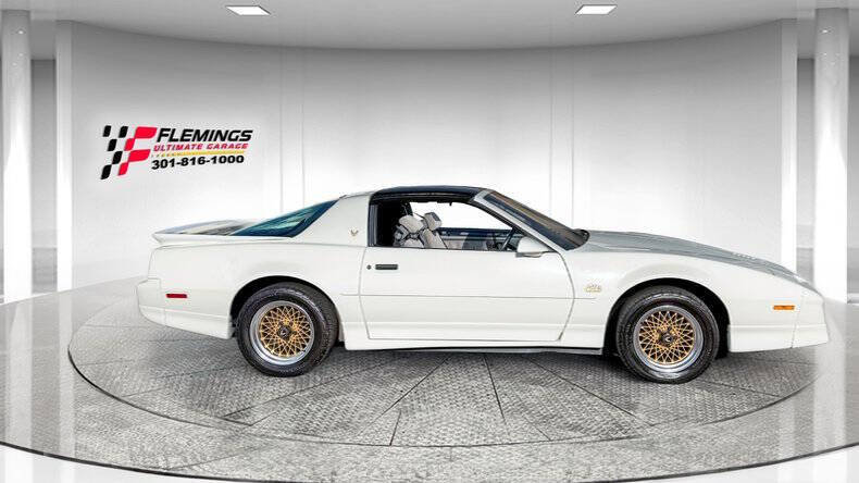 Used 1987 Pontiac Firebird Trans Am image 11