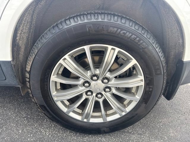 Used 2017 Cadillac XT5 Luxury w/ Driver Awareness Package FWD image 15