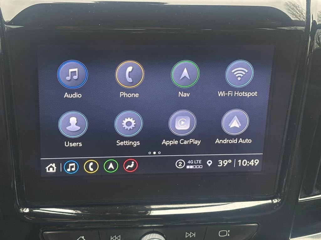 Used 2023 Chevrolet Traverse LT w/ LT Premium Package image 16