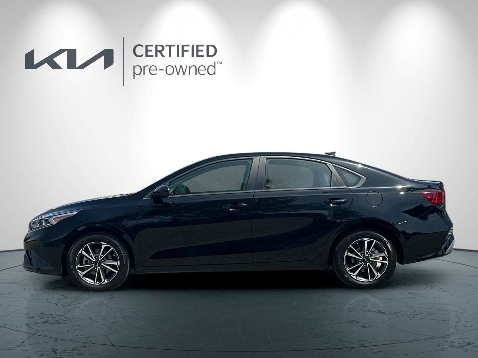Certified 2024 Kia Forte LXS FWD image 7