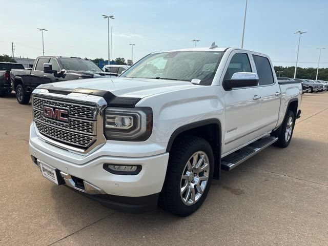 Used 2016 GMC Sierra 1500 Denali w/ Enhanced Driver Alert Package AWD/4WD image 8