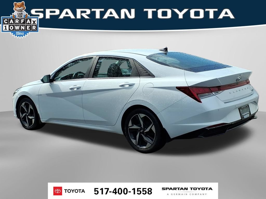 Used 2023 Hyundai Elantra Limited w/ Winter Weather Package FWD image 10