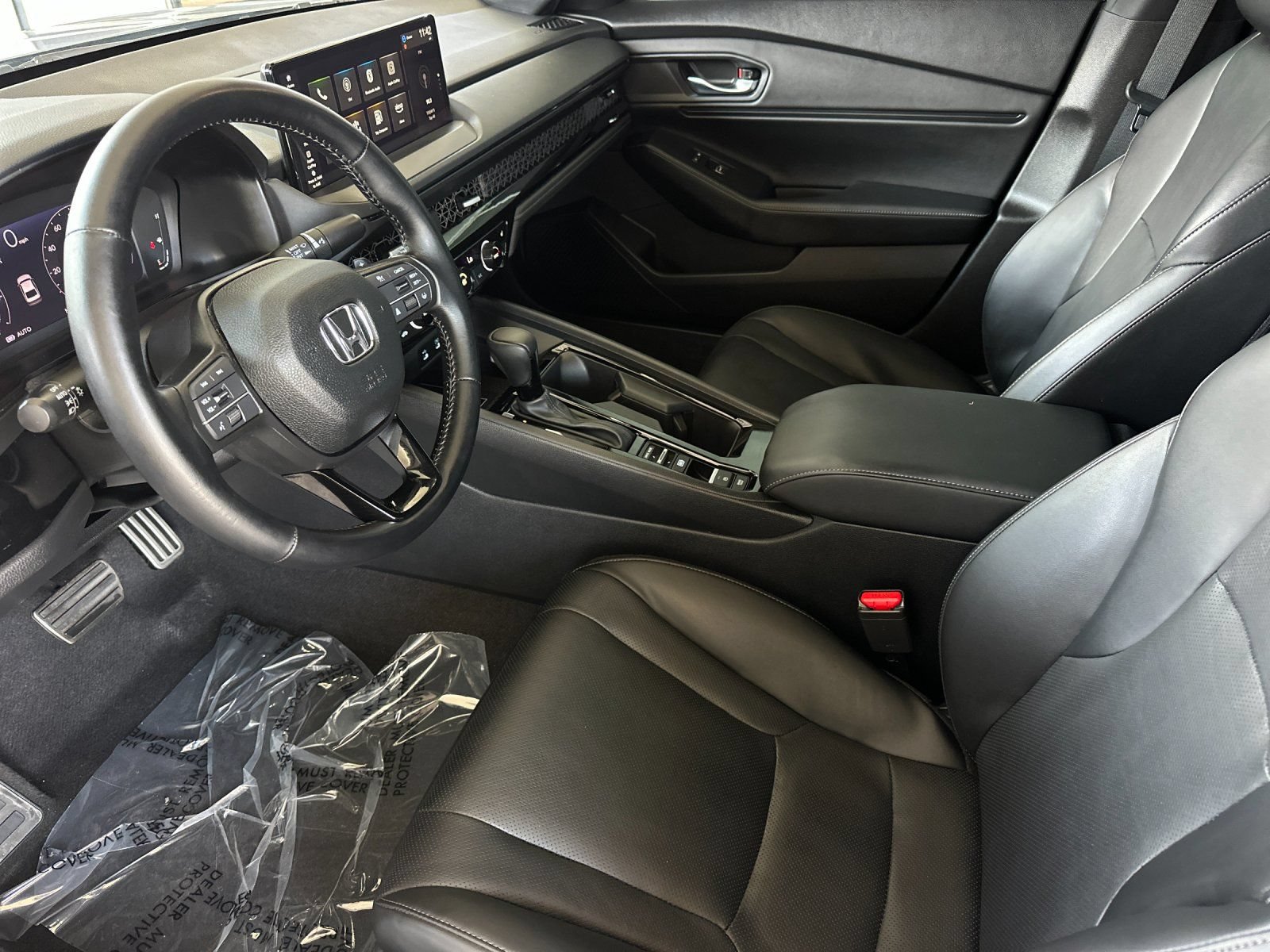 Used 2025 Honda Accord Sport image 9