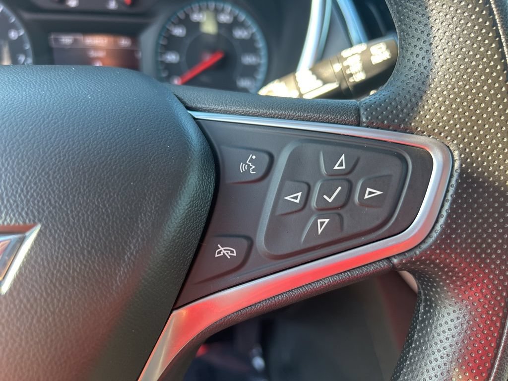 Used 2022 Chevrolet Equinox LS AWD/4WD image 24