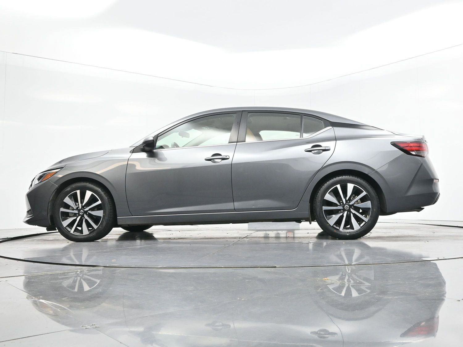 Used 2023 Nissan Sentra SV w/ SV Premium Package FWD image 41
