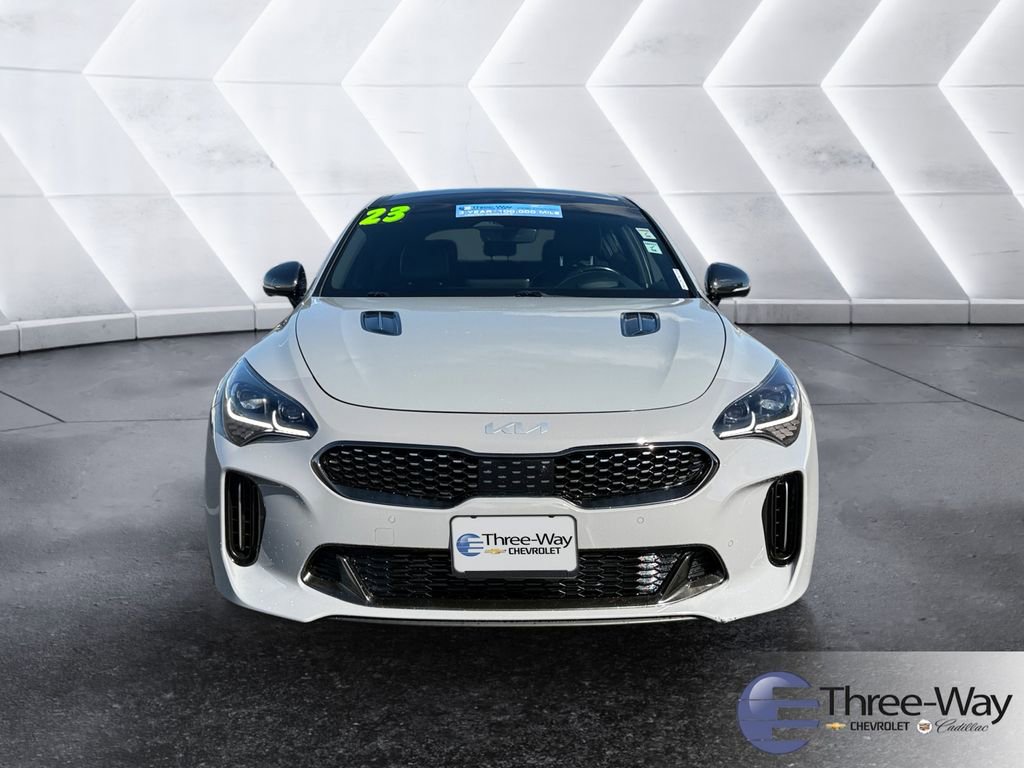 Used 2023 Kia Stinger GT2 image 8