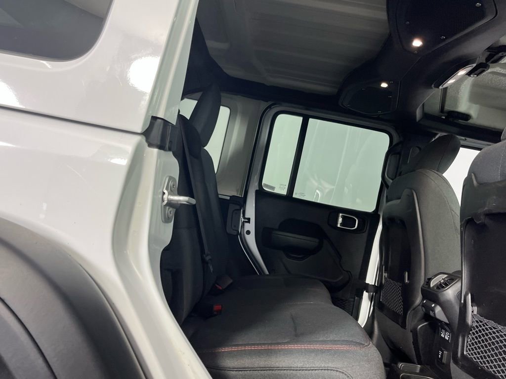 Used 2025 Jeep Wrangler Unlimited Rubicon image 28