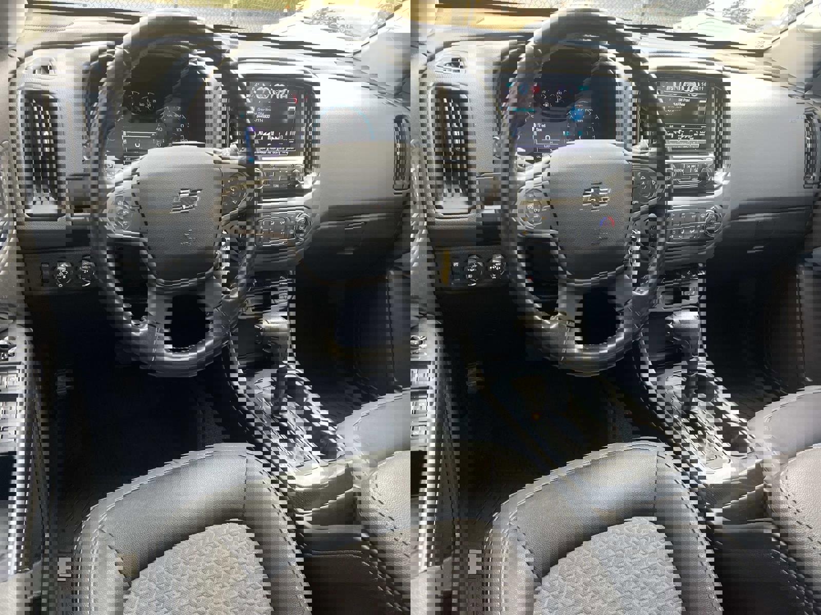 Used 2018 Chevrolet Colorado Z71 image 22