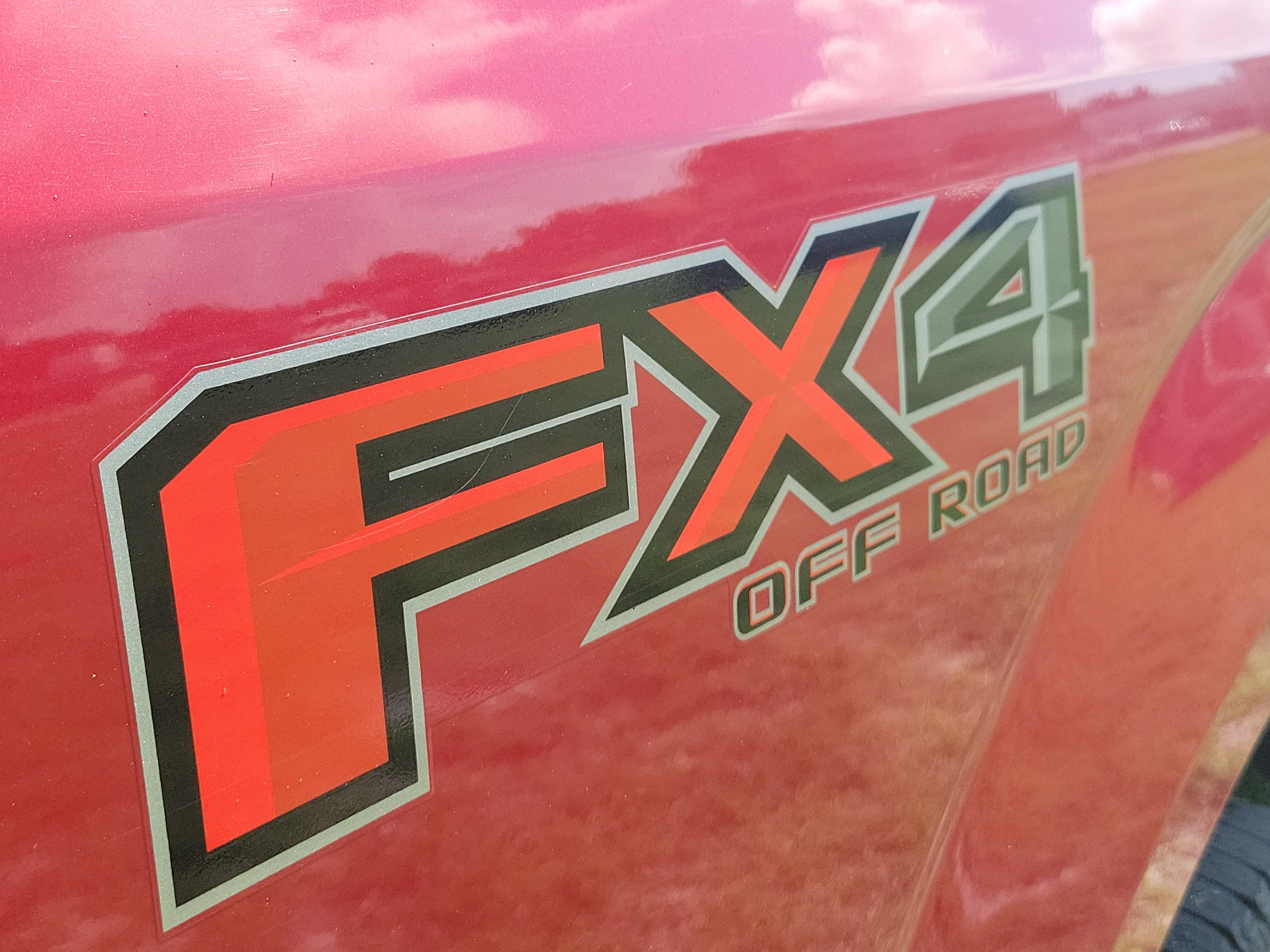 Used 2020 Ford F150 XLT w/ Equipment Group 302A Luxury AWD/4WD image 6